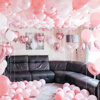 Как украсить комнату воздушными шарами? 