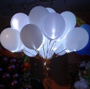 Светящиеся шары "Белое Облако"